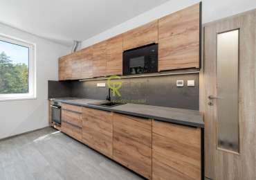 Nový byt 2+KK v projektu Byty Otradovice u Brandýsa nad L. vč. sklepa a parkovacího stání v ceně