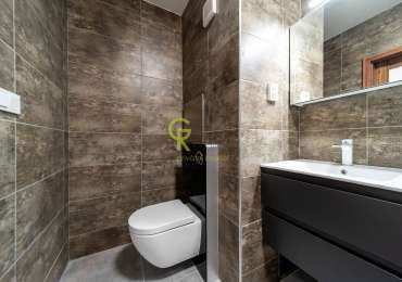 Pronájem bytu 3+1, lodžie, sklep – ulice Hnězdenská, Praha 8 - Troja