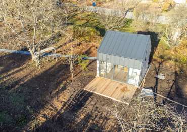 celoročně obyvatelný domek s velkou zahradou - Na Lahovské, Velká Chuchle