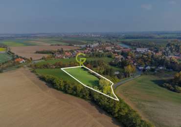 stavební pozemek s obrovským potenciálem - Tismice, Středočeský kraj