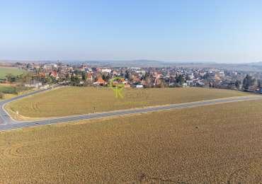stavební pozemky 23.591  m² vhodné pro developery - Plaňany u Kolína