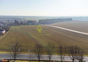 stavební pozemky 23.591  m² vhodné pro developery - Plaňany u Kolína