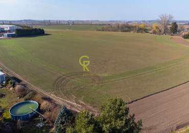 Exkluzivní prodej stavebního pozemku 11 770 m² – Předměřice nad Labem, Hradec Králové