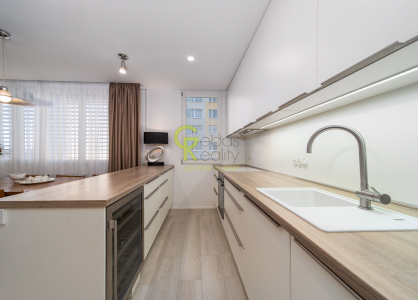 Prodej bytu, 3+kk, 73 m²